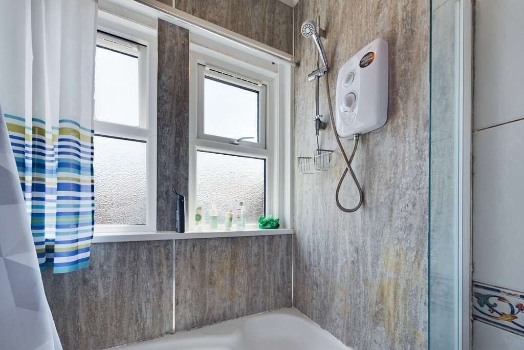 4 bedroom house for rent Kenilworth Road, Southampton, SO15 2GD UniHomes