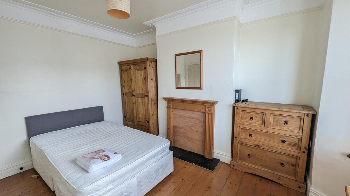 4 bedroom house for rent Shaftesbury Road, Bath, BA2 3LQ UniHomes