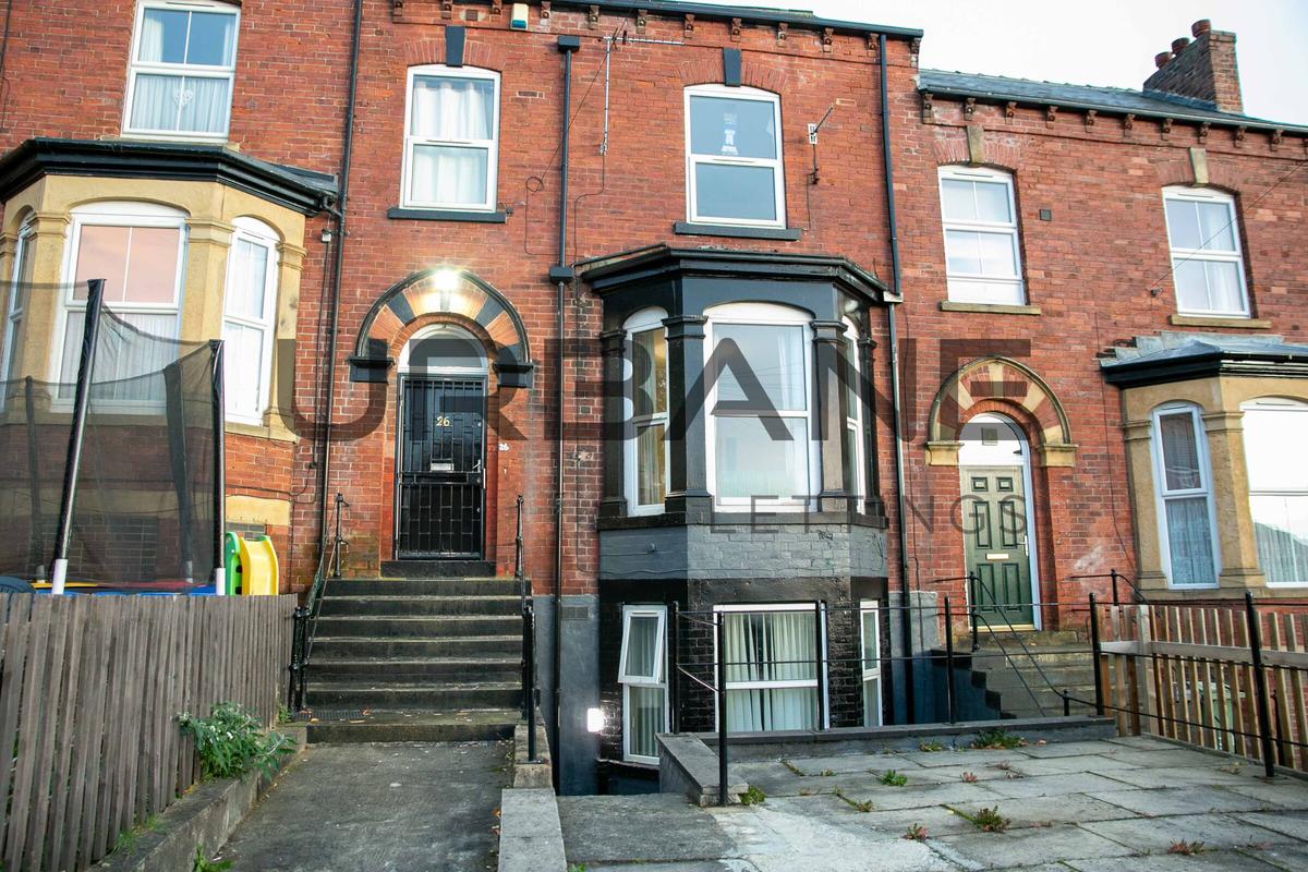 8 bedroom house for rent Consort Terrace, Leeds, LS3 1ET UniHomes