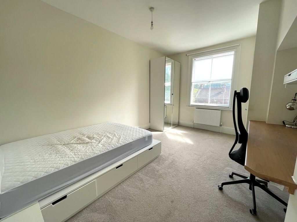 6 bedroom house for rent Clifton Hill, Exeter, EX1 2DJ UniHomes