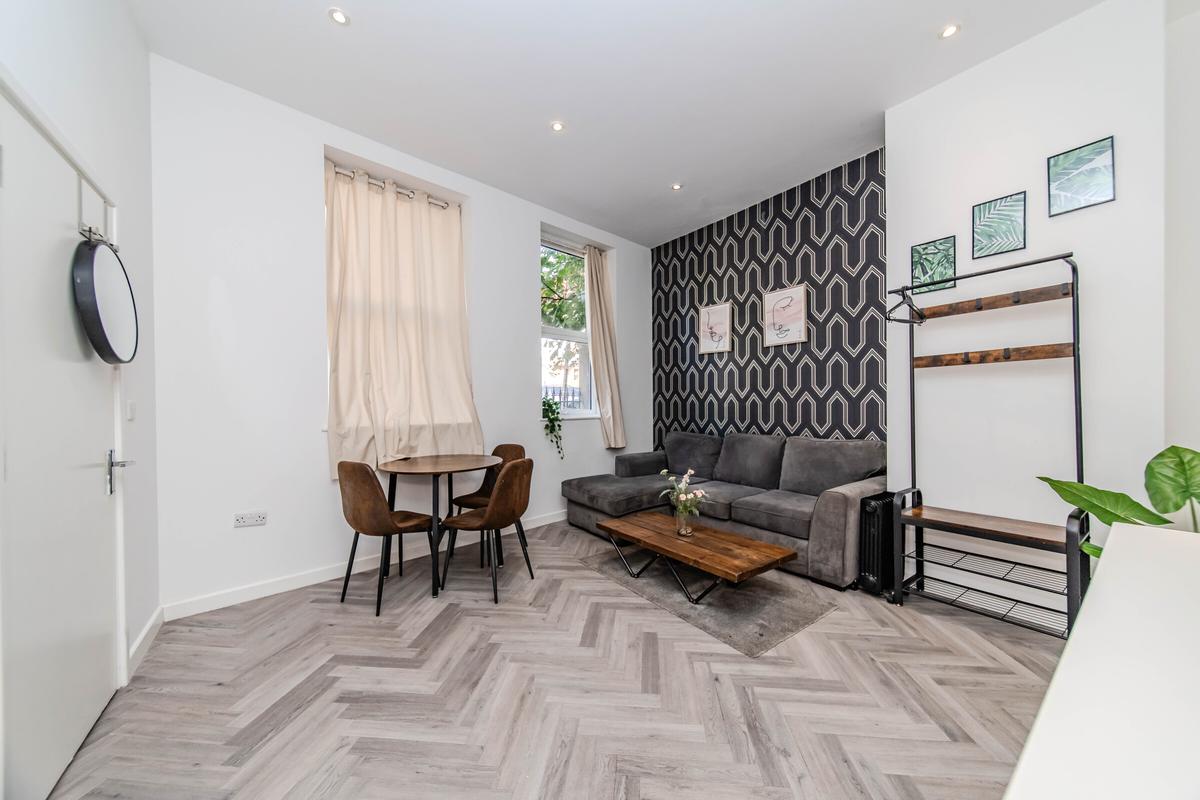 1 bedroom apartment on Osmond Road, Hove, Brighton