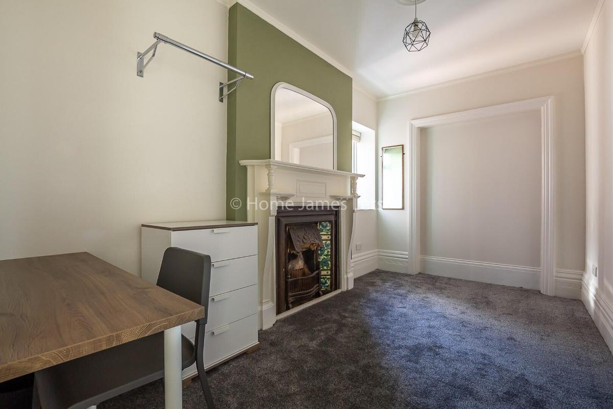 3 bedroom apartment for rent Beaconsfield Villas, Brighton, BN1 6HF