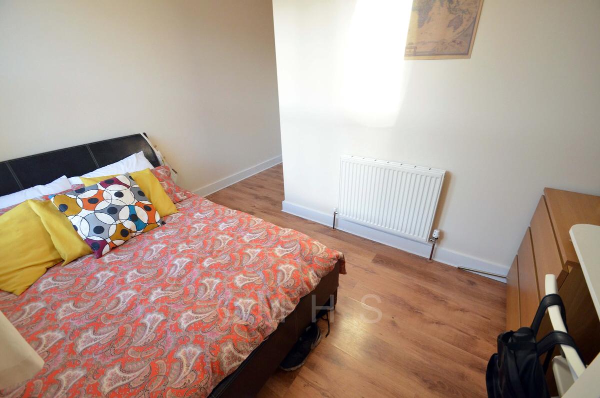 6 bedroom house for rent Hartley Grove, Leeds, LS6 2LD UniHomes