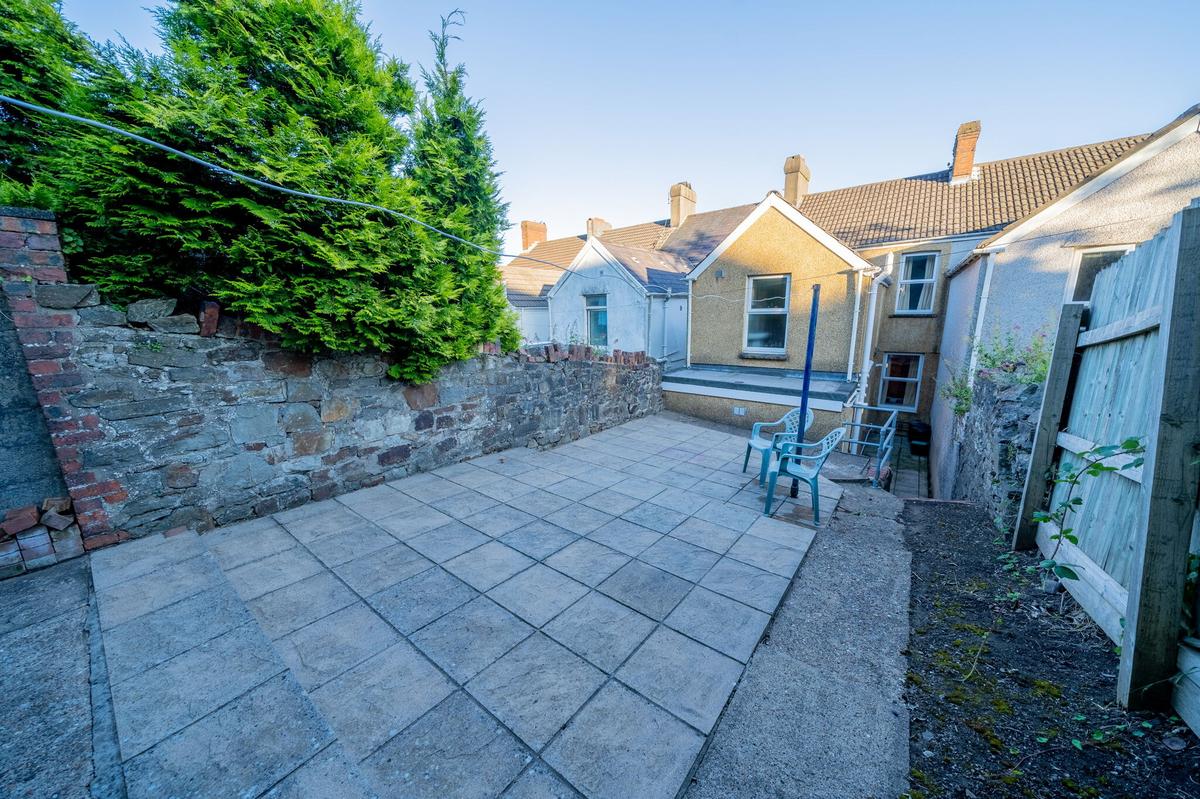 5 bedroom house for rent Windsor Street, Swansea, SA2 0LN UniHomes