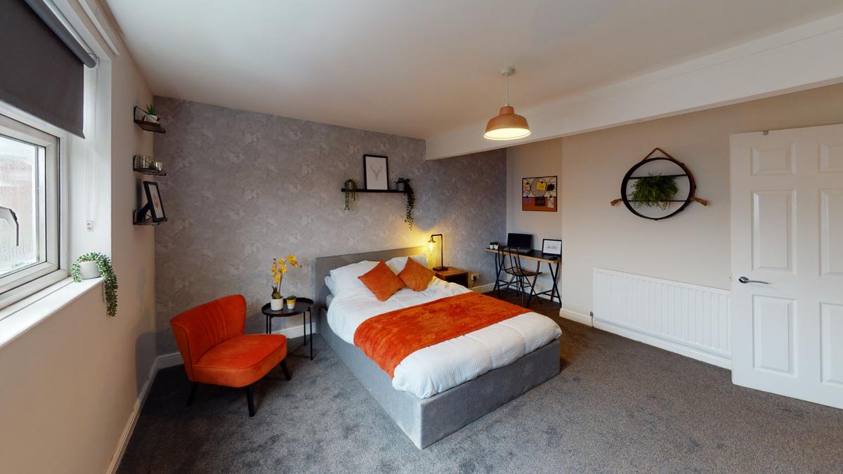 2 bedroom house on Headingley Mount, Headingley, Leeds