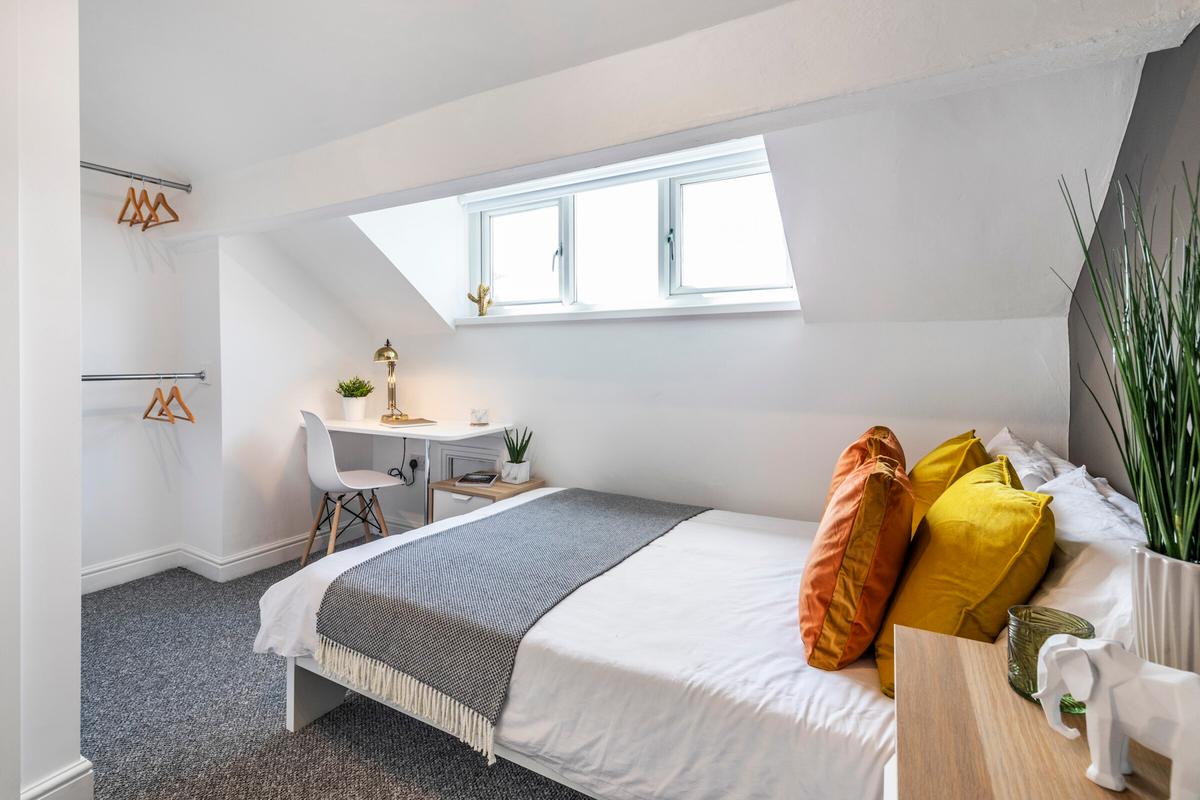 5 bedroom house for rent Carberry Place, Leeds, LS6 1QJ UniHomes