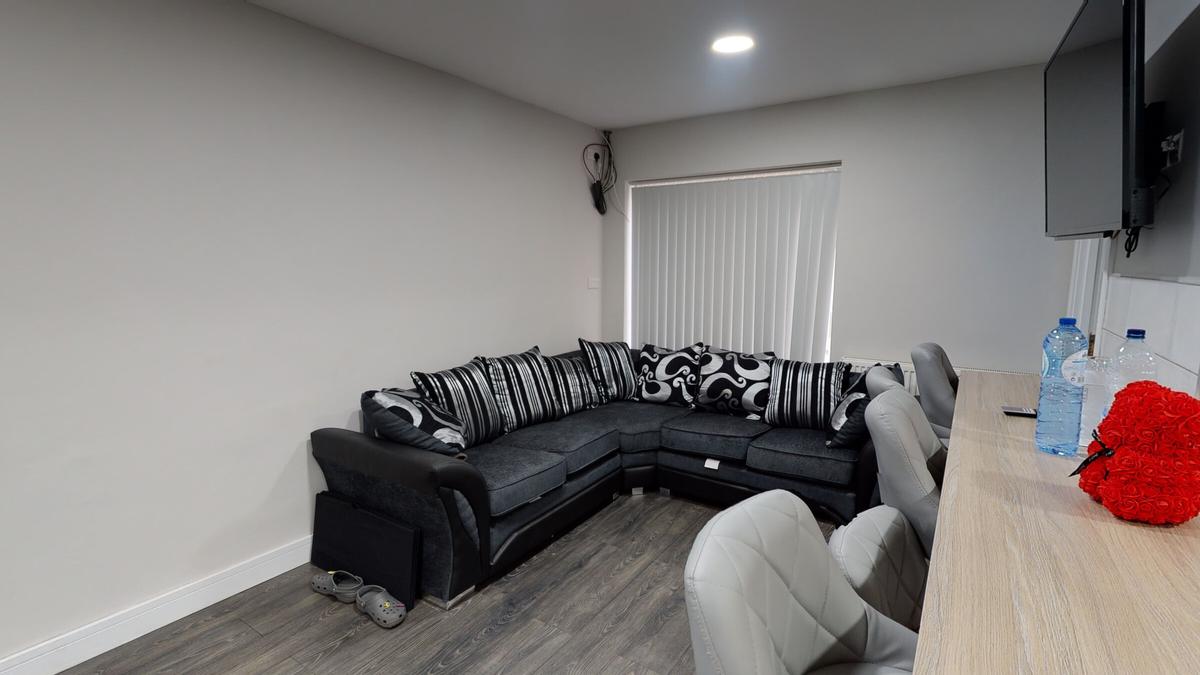 5 bedroom house for rent Wellman Croft, Birmingham, B29 6NR UniHomes