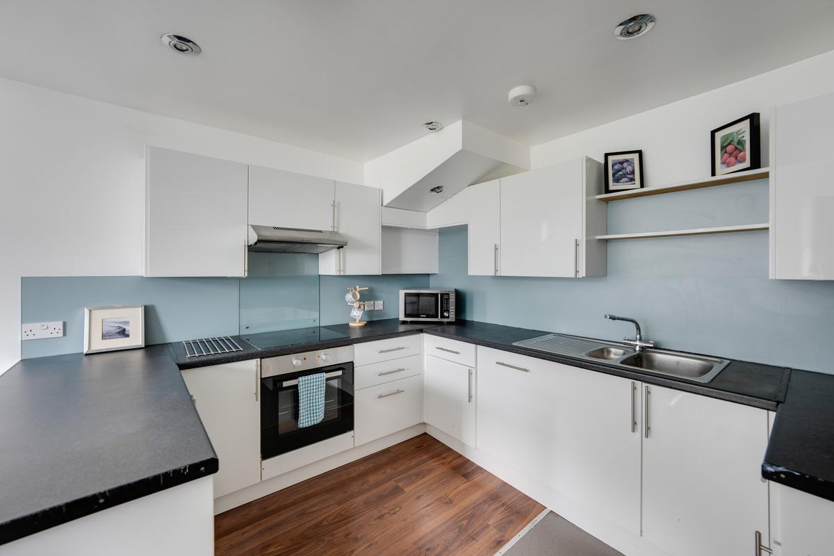 6 bedroom apartment on North Road West, City Centre, Plymouth