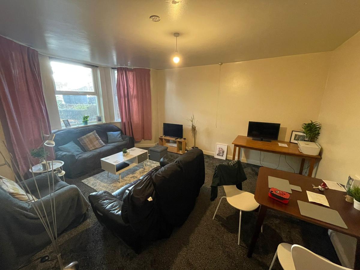 1 bedroom house for rent Cardigan Road, Leeds, LS6 3BJ UniHomes