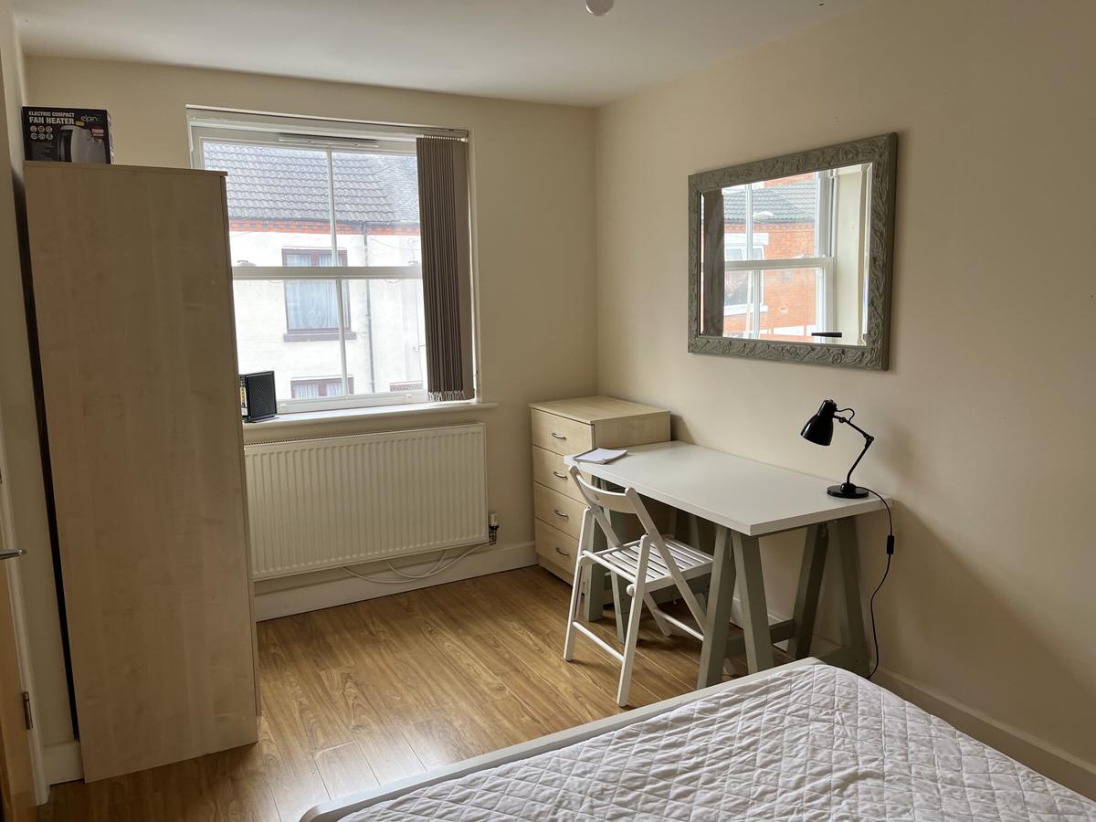 4 bedroom house for rent Eastleigh Road, Leicester, LE3 0DB UniHomes