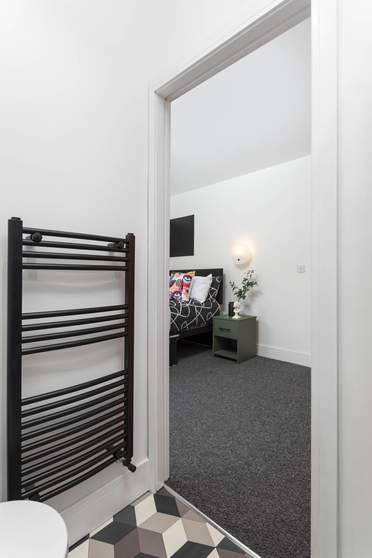 4 bedroom house for rent Aigburth Road, Liverpool, Merseyside