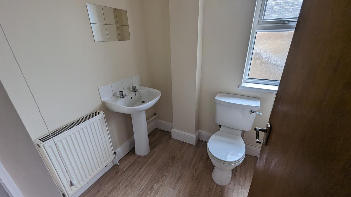 6 bedroom house for rent Triangle North, Bath, BA2 3JB UniHomes