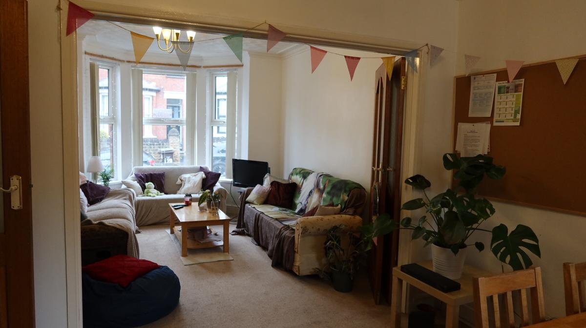 2 bedroom house for rent Balfour Road, Nottingham, NG7 1NY UniHomes