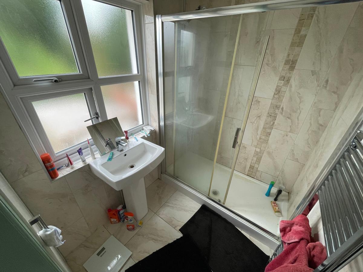 6 bedroom house for rent St. Chads Drive, Leeds, LS6 3PZ UniHomes