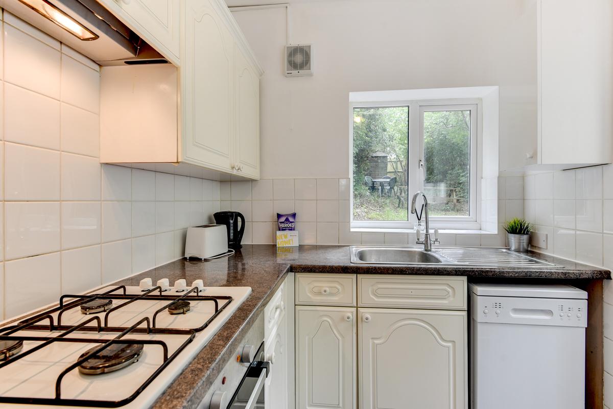 6 bedroom house for rent Baden Road, Brighton, BN2 4DP UniHomes