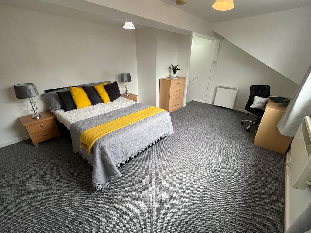 2 bedroom house for rent Glebe Avenue, Leeds, LS5 3NN UniHomes