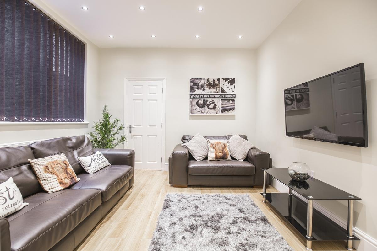 5 bedroom house on Heathcote Street, Beverley Road, Hull