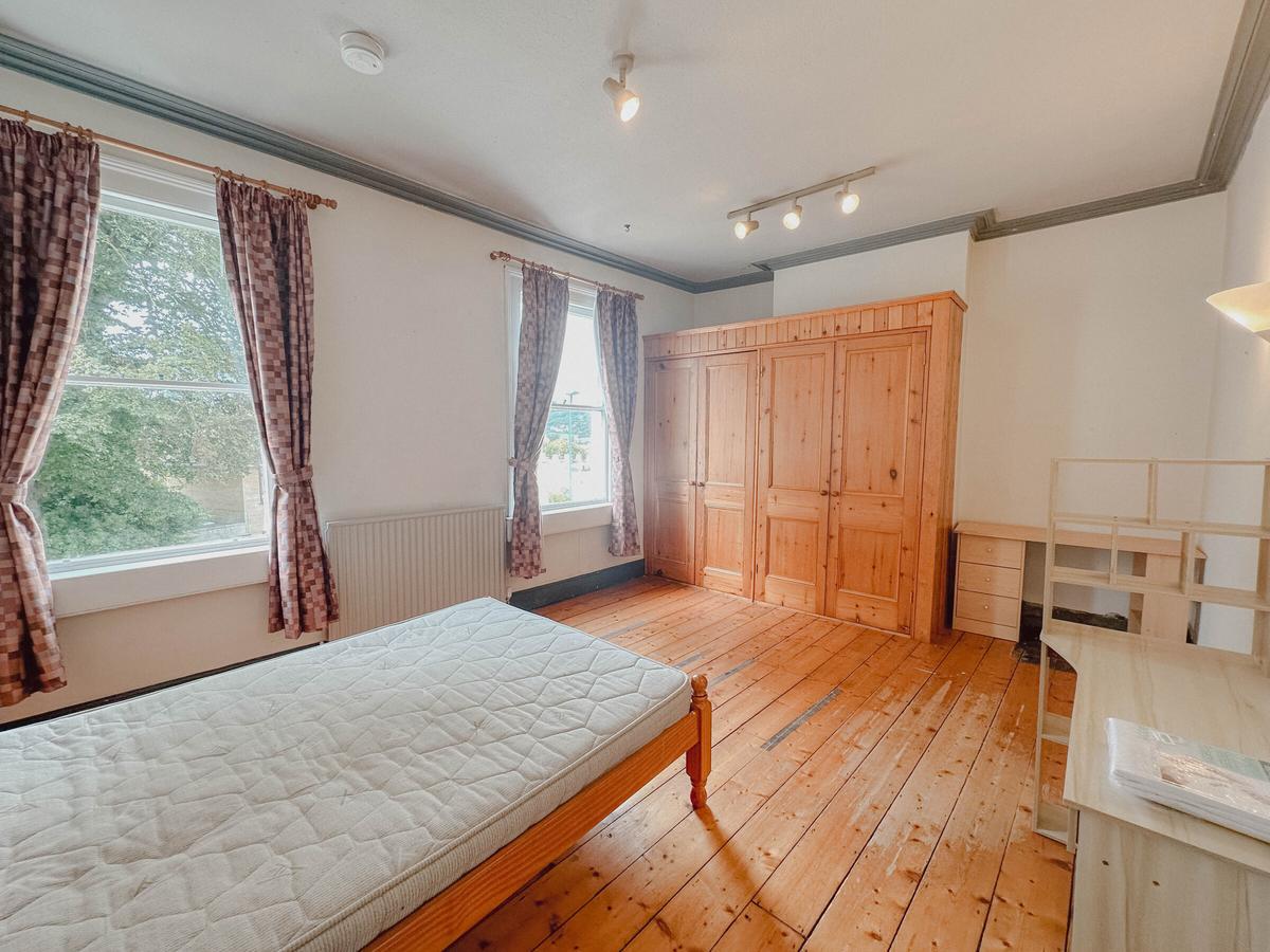 5 bedroom house for rent Eastbourne Avenue, Bath, BA1 6EN UniHomes