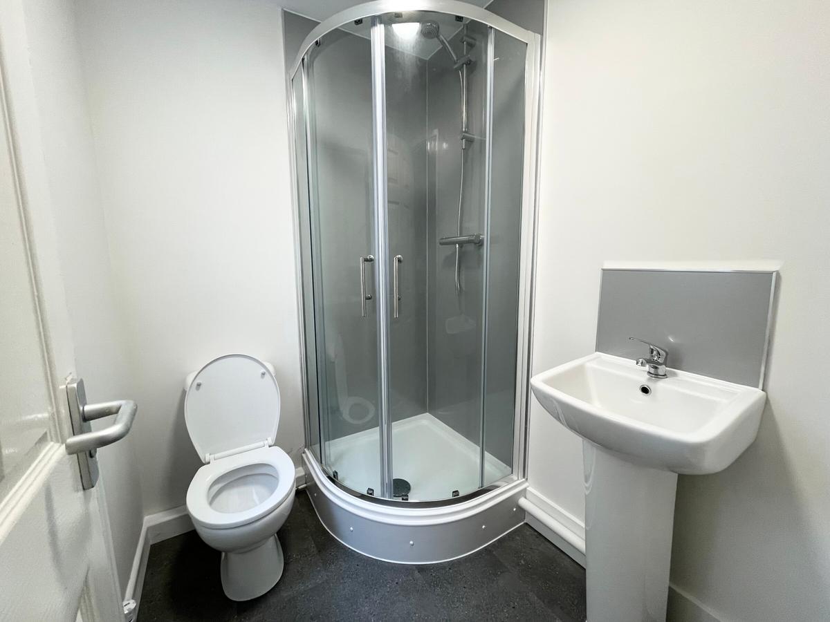 5 bedroom house for rent Malvern Terrace, Swansea, SA2 0BD UniHomes