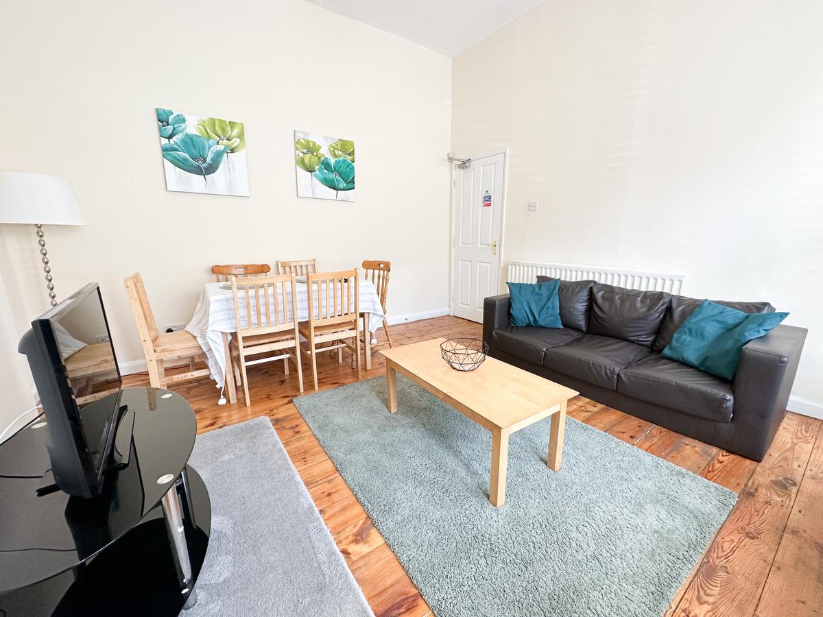 5 bedroom house for rent Chelsea Grove, Newcastle, NE4 5NN UniHomes