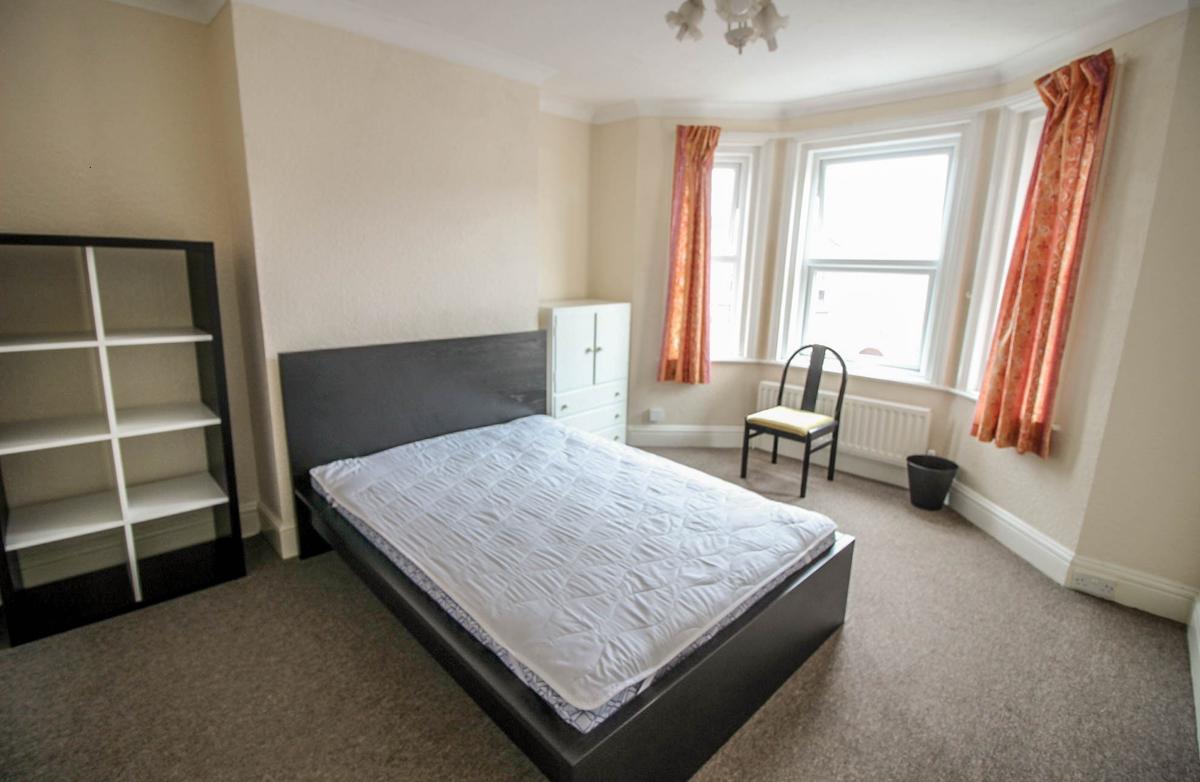 4 bedroom house for rent Ripon Road Bournemouth, BH9 1QY | UniHomes