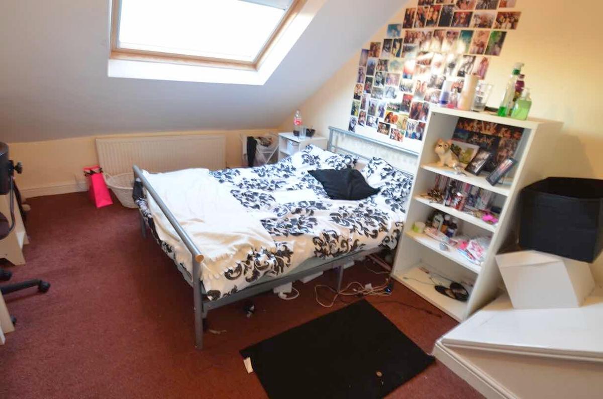 8 bedroom house for rent Consort Terrace, Leeds, LS3 1ET UniHomes