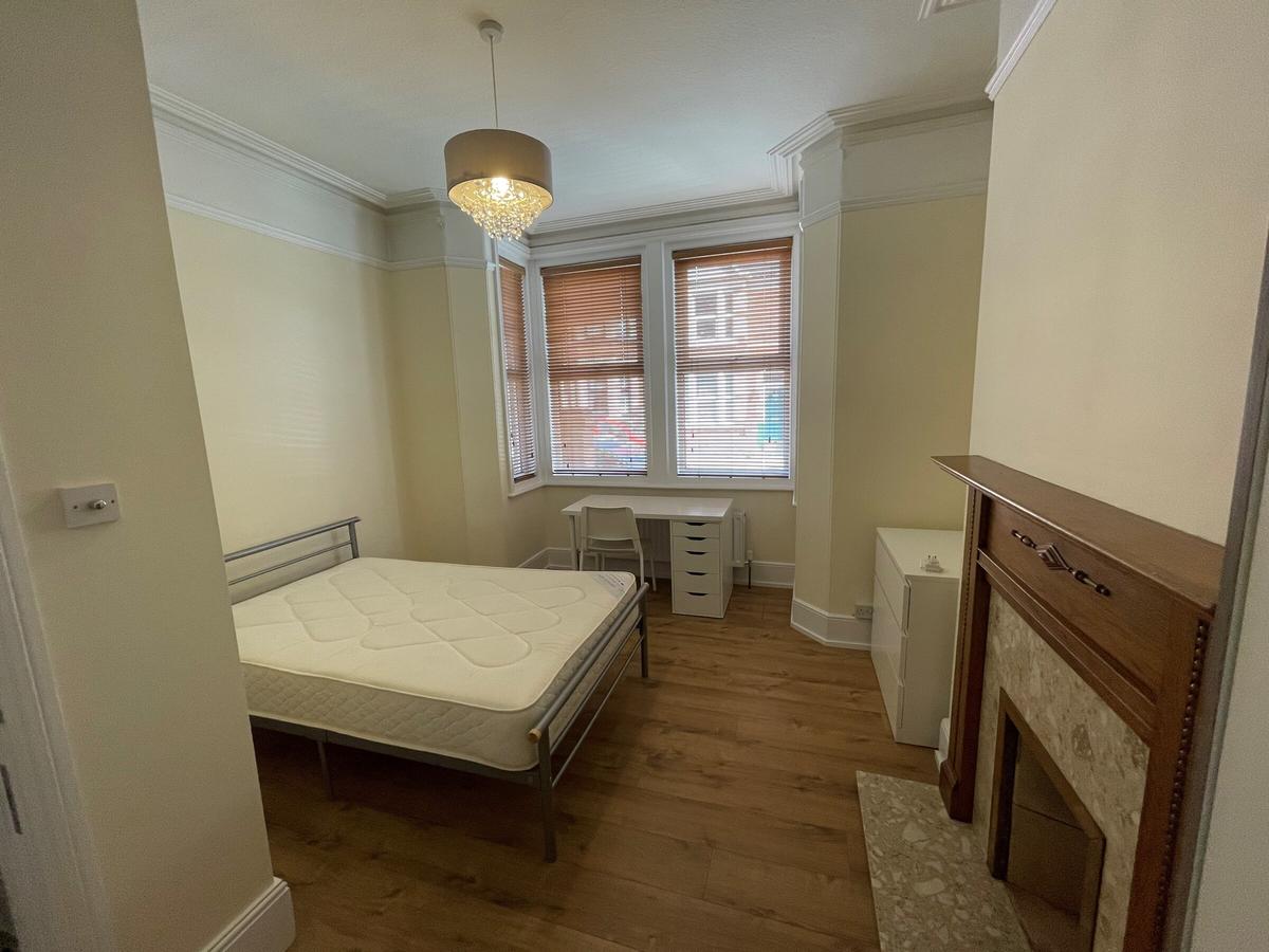 2 bedroom house for rent Monks Road, Exeter, EX4 7BB UniHomes