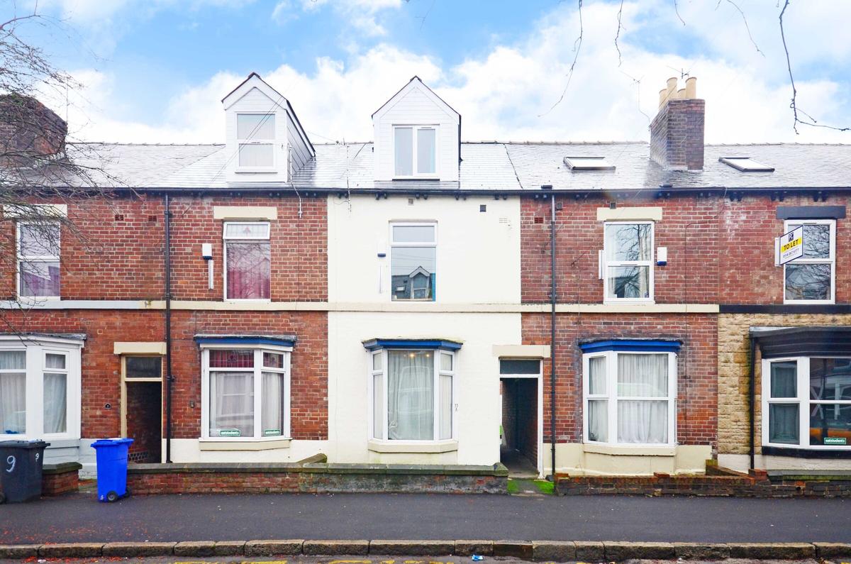 6 bedroom house on Cemetery Avenue, Ecclesall, Sheffield