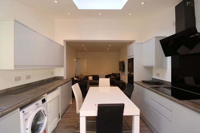 6 bedroom house on Harrington Drive, Lenton, Nottingham