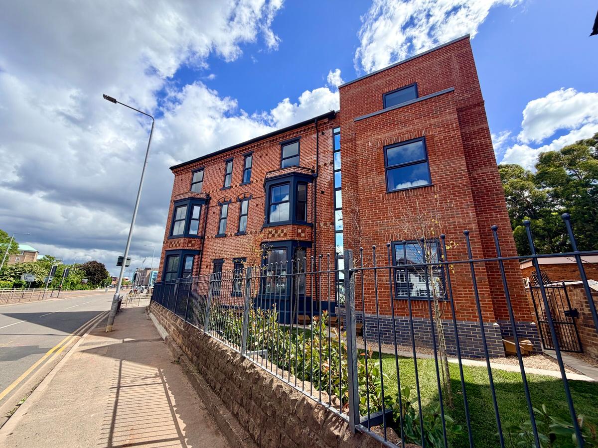 2 bedroom apartment on 45 Loughborough Road, West Bridgford, Nottingham