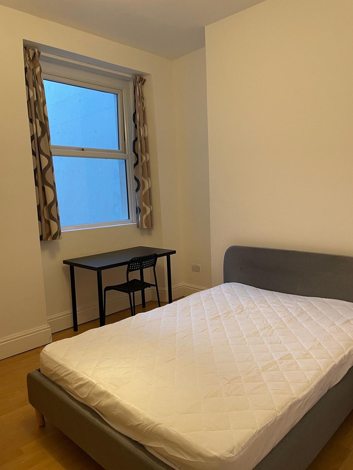 8 bedroom house for rent St. Albans Road, Swansea, SA2 0BP UniHomes