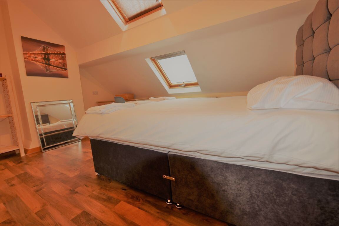 6 bedroom house for rent Otley Road, Leeds, LS6 3PX UniHomes