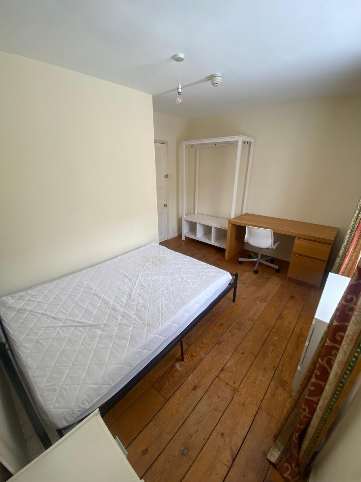 5 bedroom house for rent St. Place, Bath, BA1 3AA UniHomes