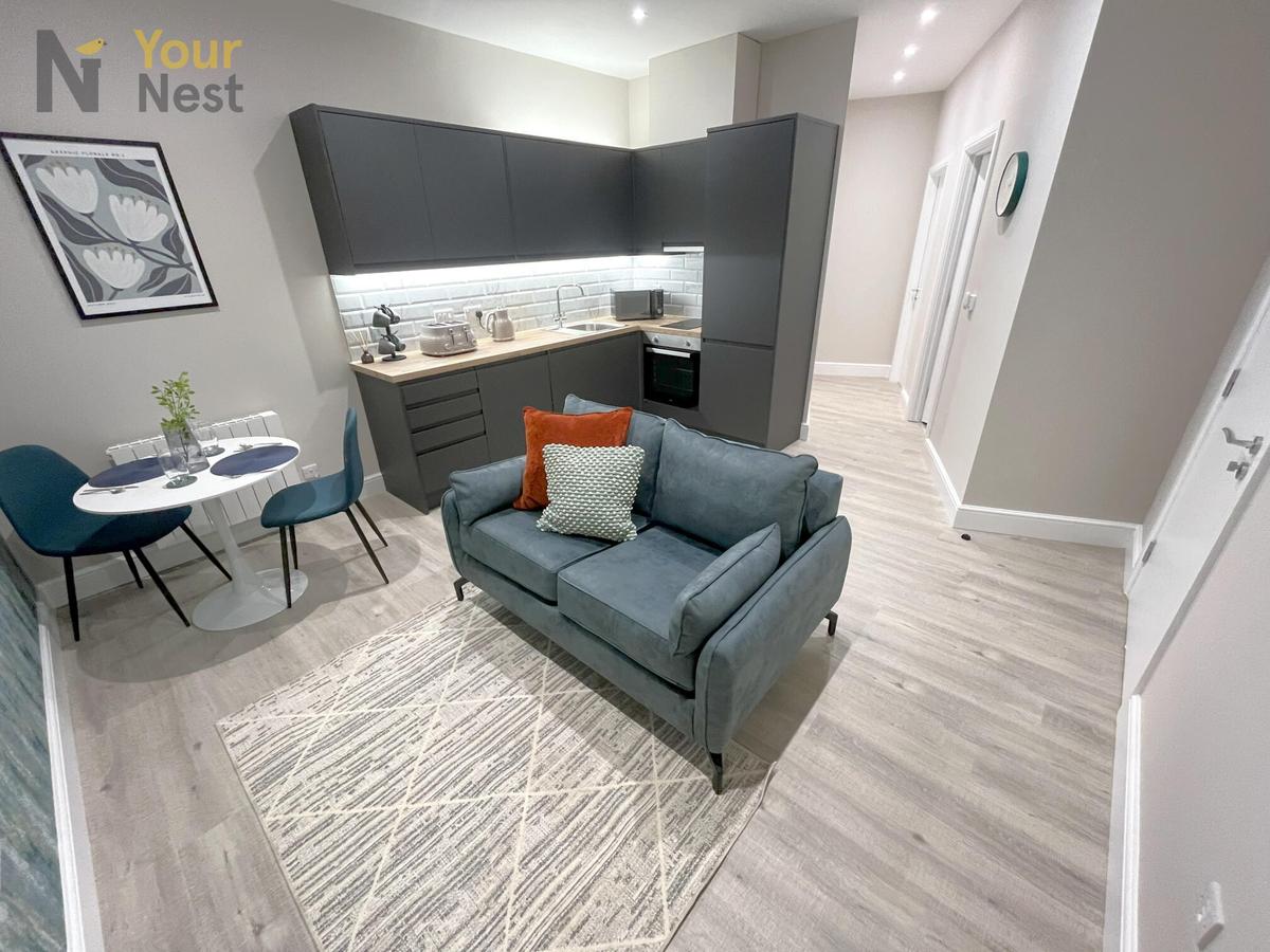 2 bedroom apartment on Great George Street, City Centre, Leeds