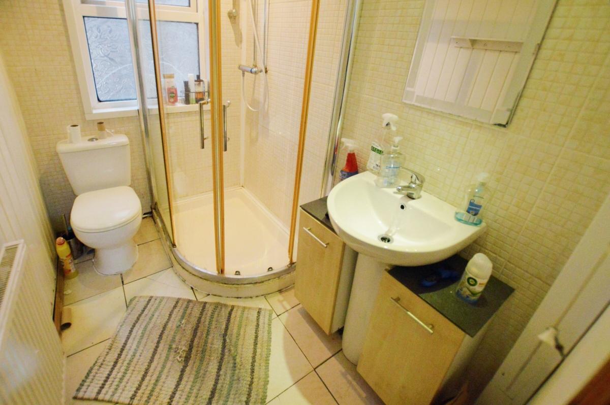 4 bedroom house for rent Manor Drive, Leeds, LS6 1DD UniHomes