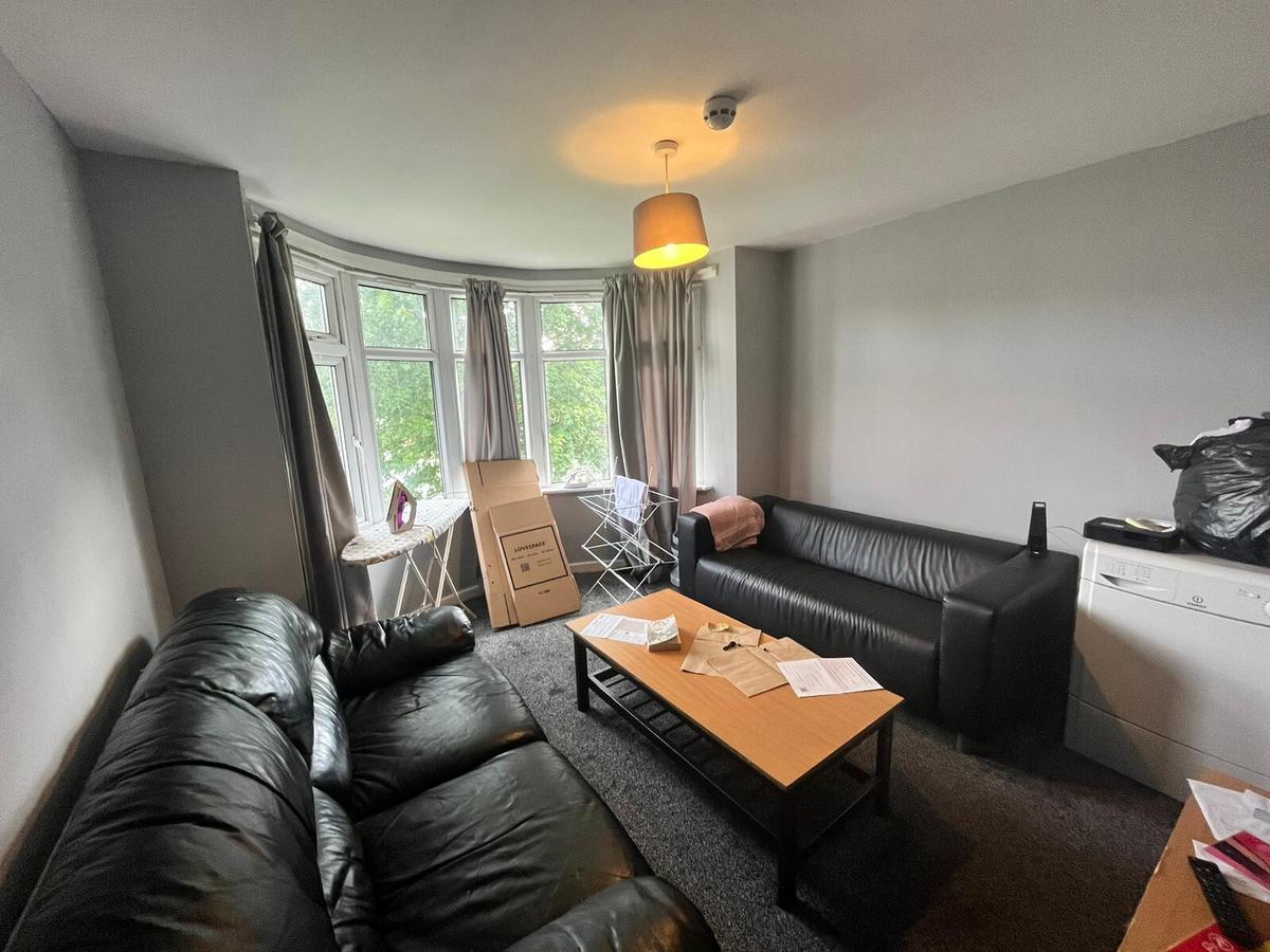 5 bedroom house for rent Otley Road, Leeds, LS6 3QG UniHomes