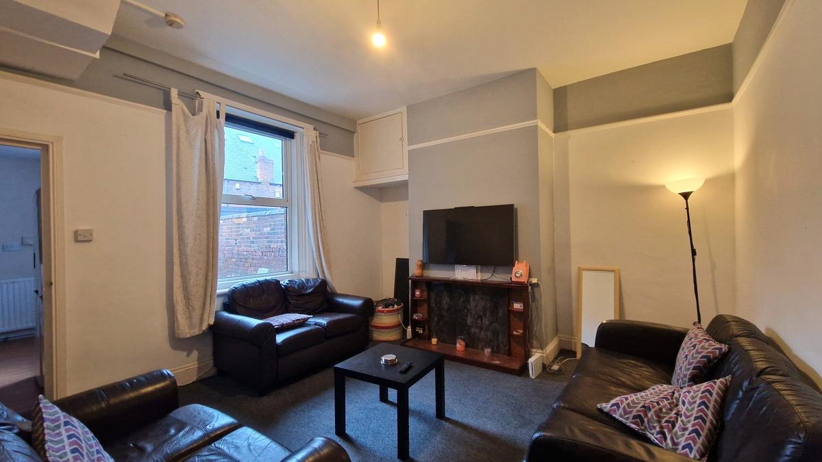 5 bedroom house for rent Roxburgh Place, Newcastle, NE6 5HU UniHomes