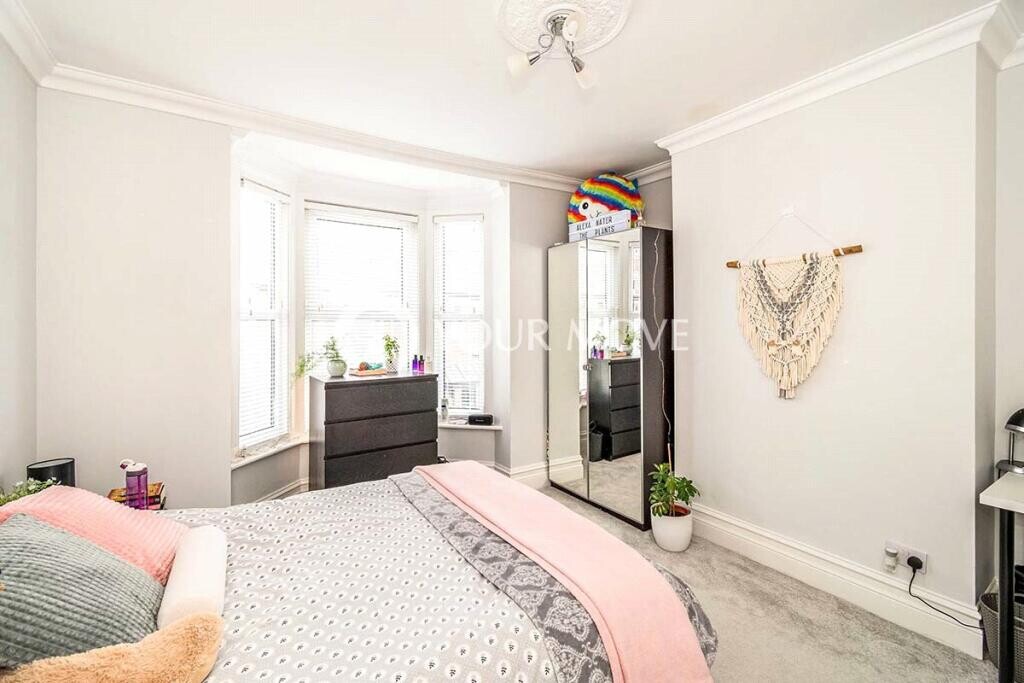 5 bedroom house for rent Aston Road, Portsmouth, PO4 9BH UniHomes