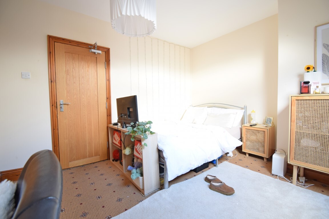 6 bedroom house for rent Marlborough Road, Sheffield, S10 1DB UniHomes