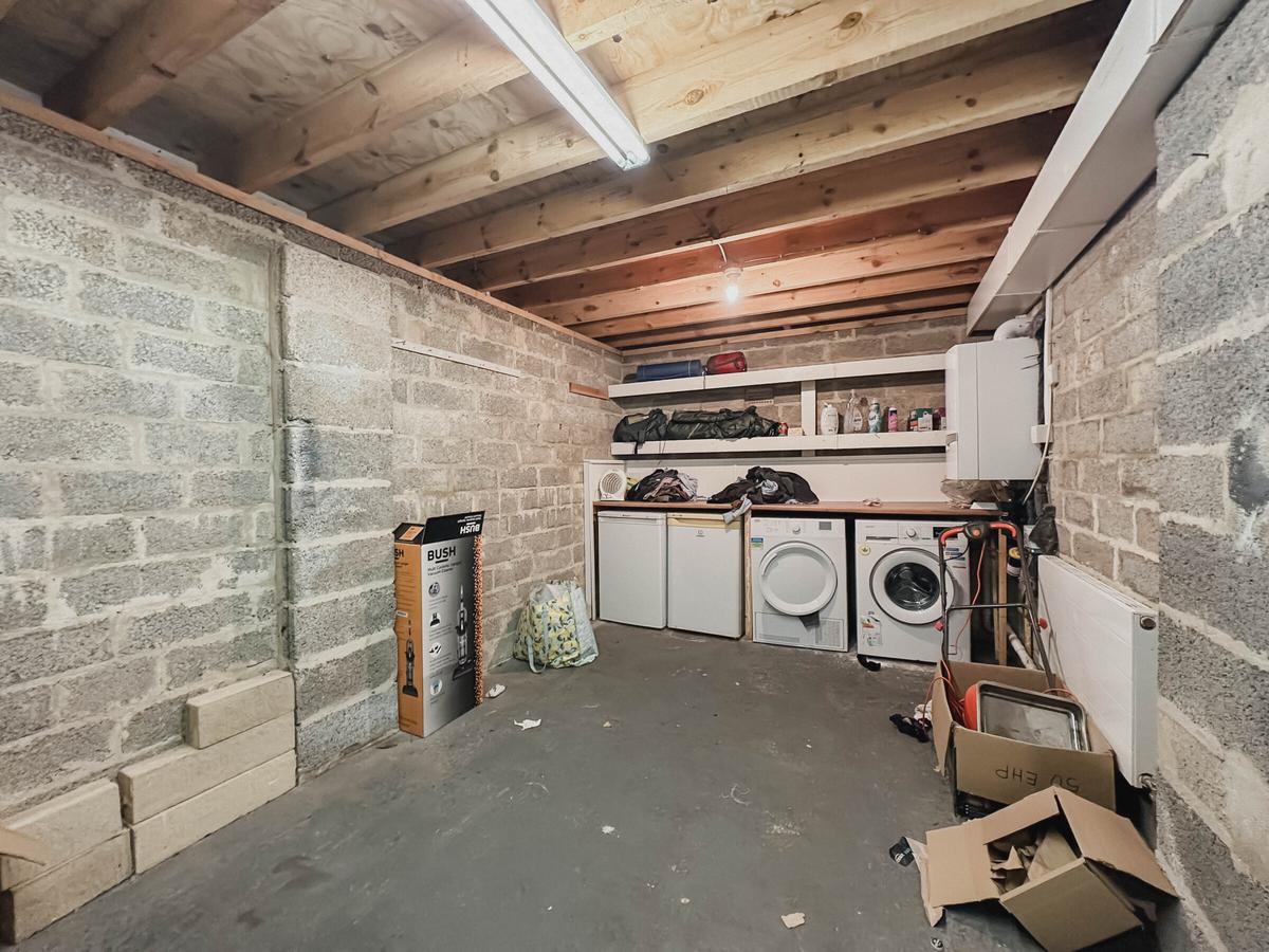 6 bedroom house for rent Entry Hill Park, Bath, BA2 5LU UniHomes