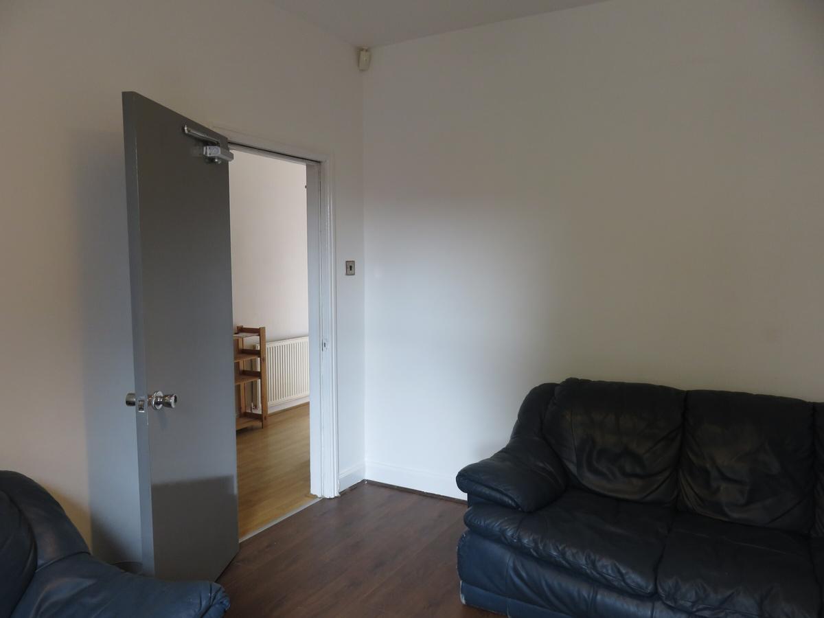 5 bedroom house for rent Harrington Drive, Nottingham, NG7 1JH UniHomes