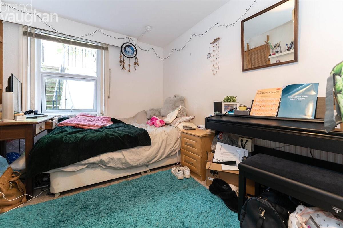 3 bedroom apartment for rent Church Road, Brighton, BN3 2AB UniHomes