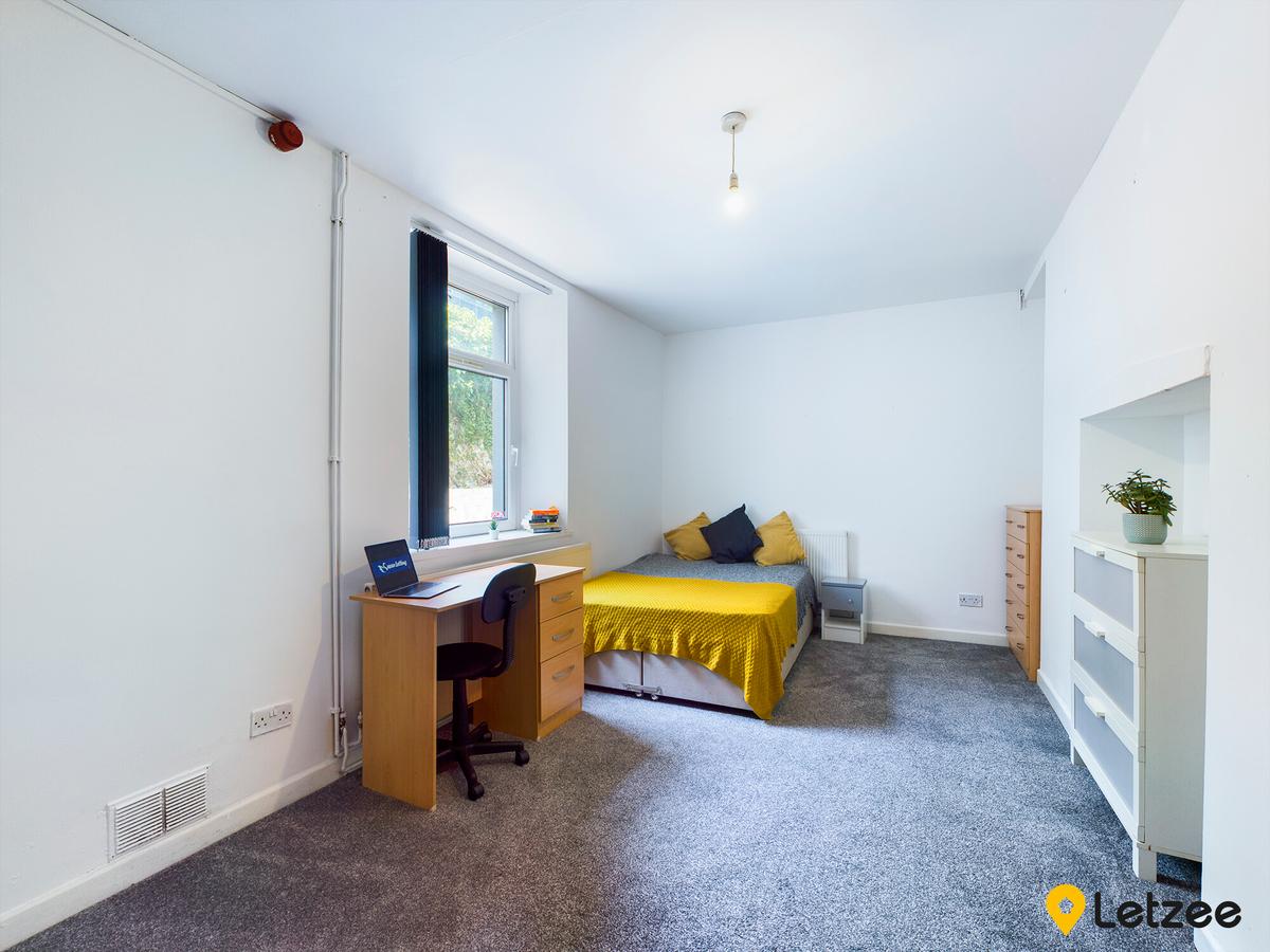 7 bedroom house for rent Gore Terrace, Swansea, SA1 5DN UniHomes