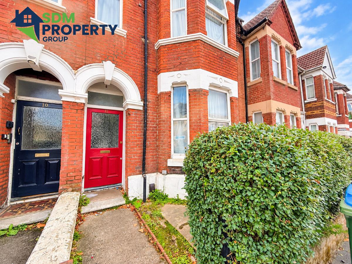 6 bedroom house on Wilton Avenue, The Polygon, Southampton