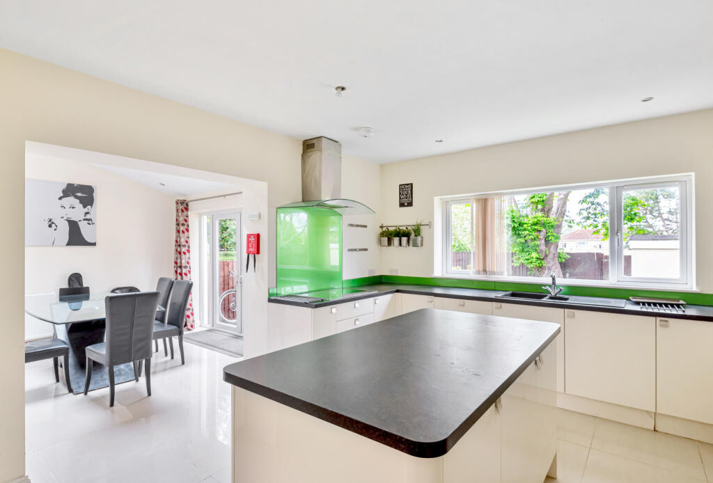 6 bedroom house for rent Cranmore Place, Bath, BA2 2UP UniHomes