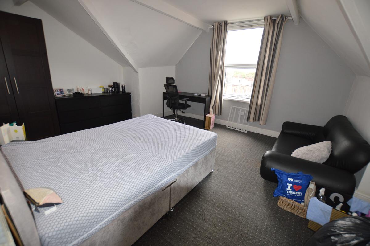 6 bedroom house for rent Lucas Place, Leeds, LS6 2JB UniHomes