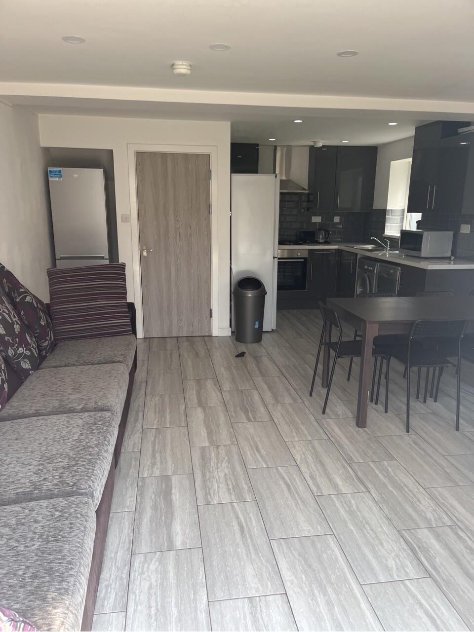 7 bedroom house for rent May Street, Cardiff, CF24 4FE UniHomes