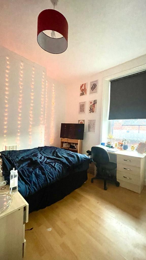 4 bedroom apartment for rent Clayton Park Square, Newcastle, NE2 4DP UniHomes