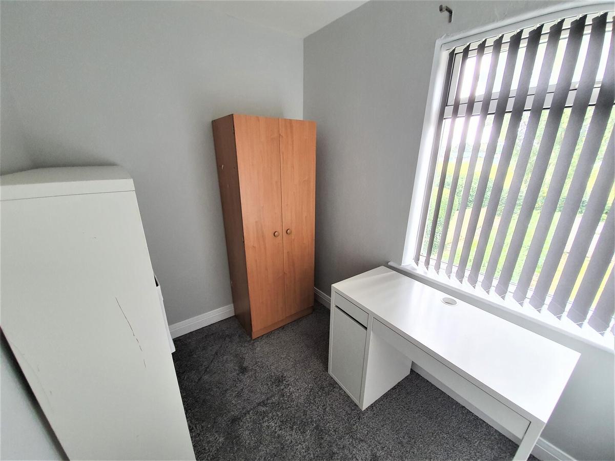 2 bedroom house for rent Cranbrook Avenue Hull, HU6 7TT UniHomes
