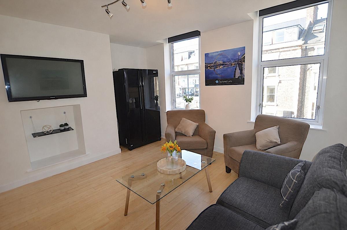 3 bedroom apartment on Portland Terrace, Jesmond, Newcastle